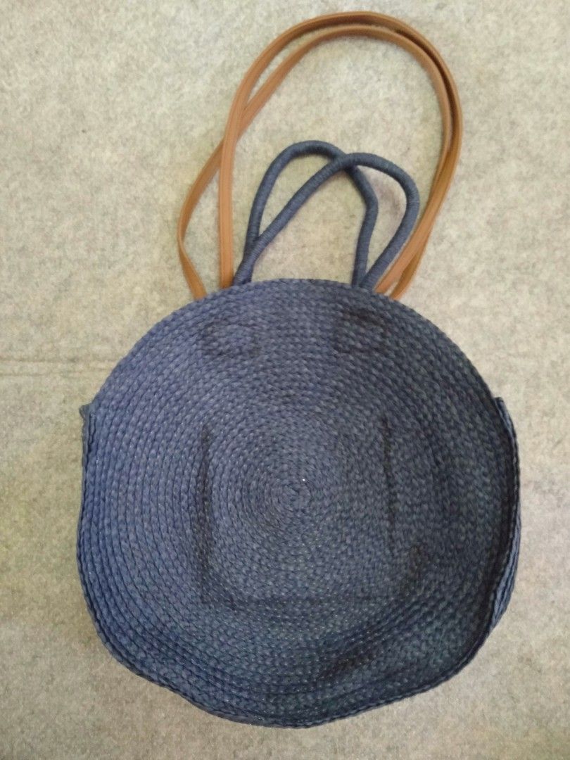 Time and tru straw circle tote on sale