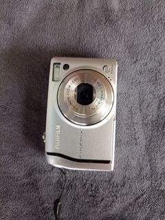 FUJIFILM FINEPIX F40FD