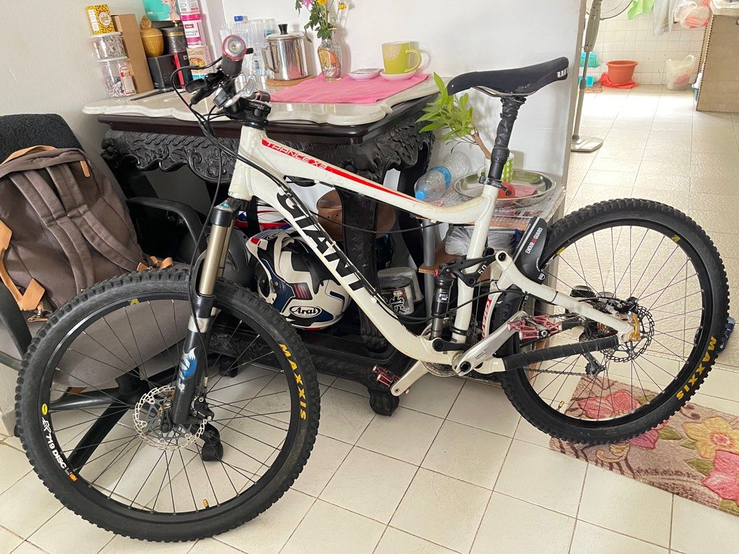 Giant Trance X3.26 Sports Equipment Bicycles Parts Bicycles on Carousell