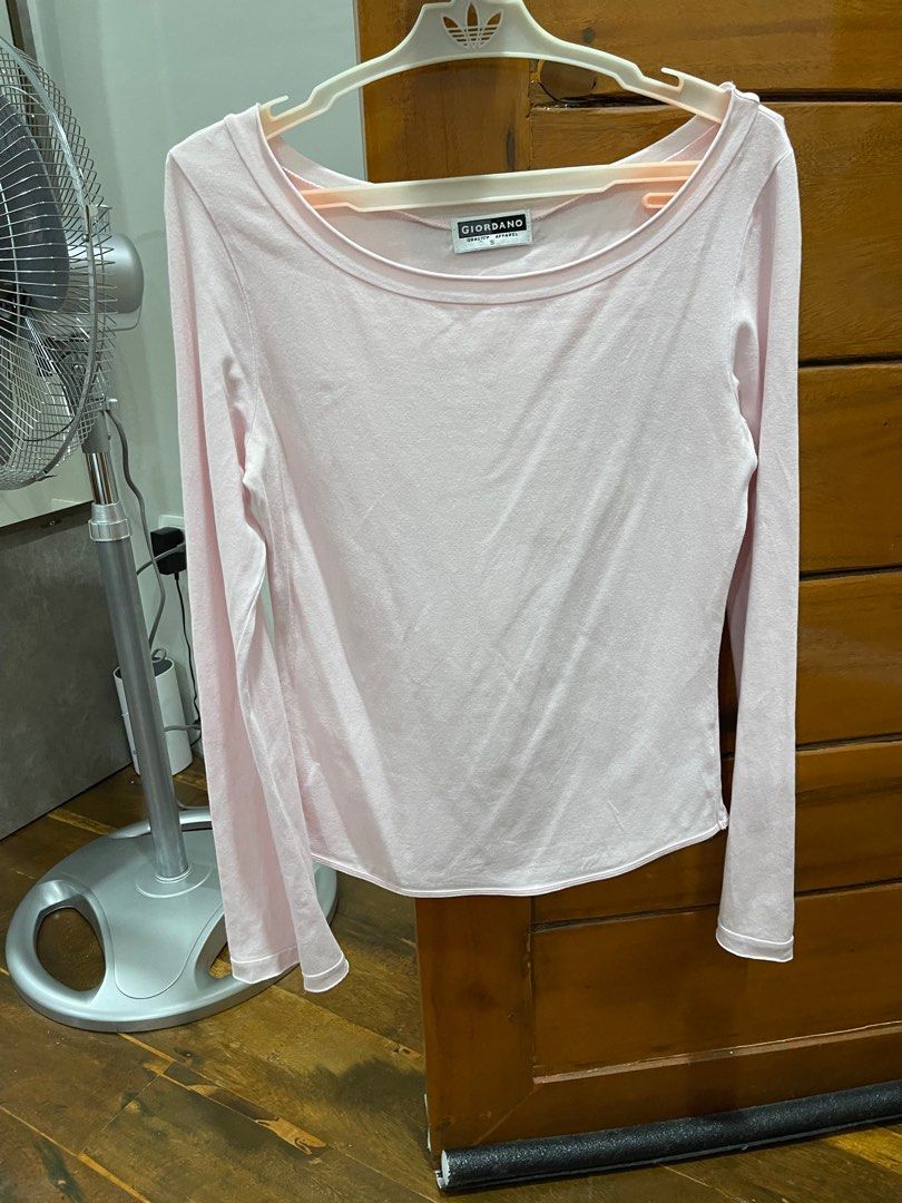 Giordano Pink Longsleeves (Category: Longsleeves) located in Lucena. Submitted by rdct_ (Listing ID 1217532538, Image 2). Description: Giordano Plain Pink Longsleeves .