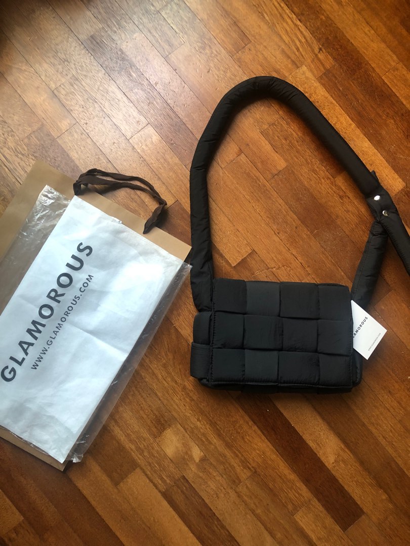 Glamorous sling shop tote bag
