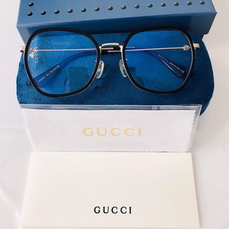 Gucci Frames on Carousell