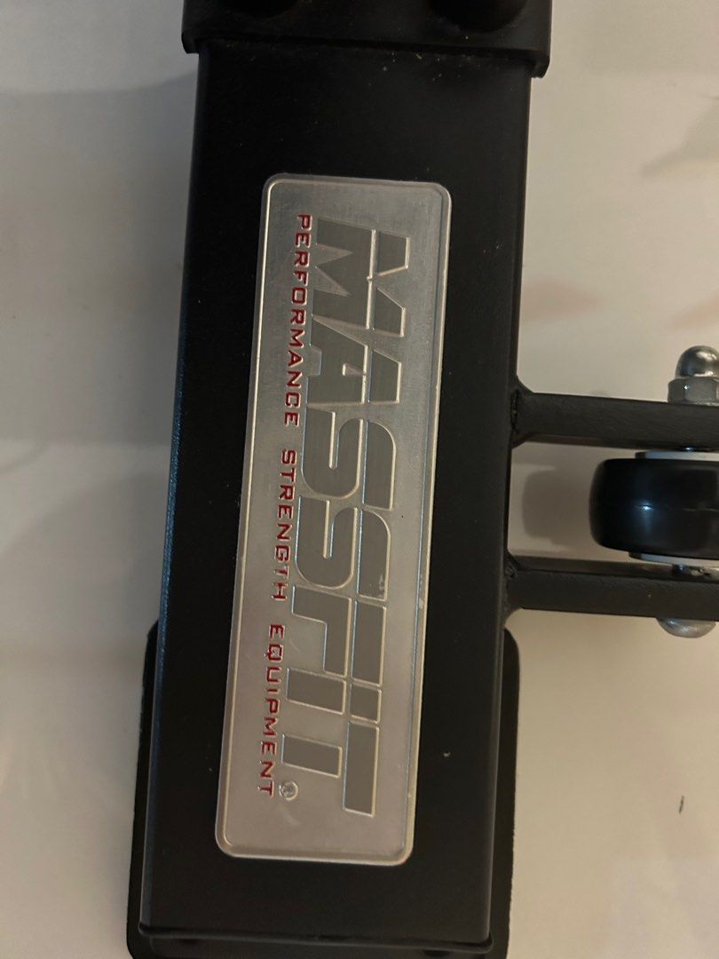 Gym Bench, Sports Equipment, Exercise & Fitness, Cardio & Fitness