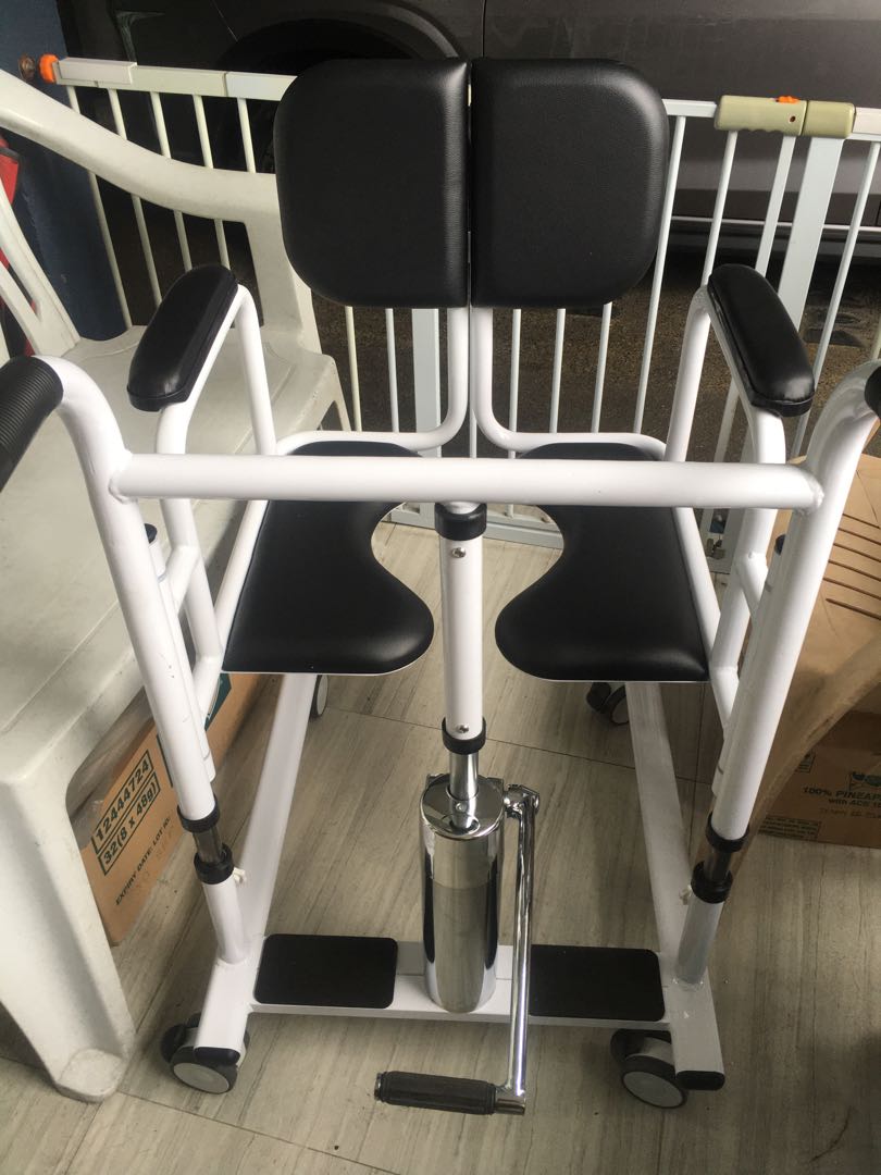 Hydraulic Lift Home Care Elderly Transfer Chair, Wheelchair with commode on Carousell