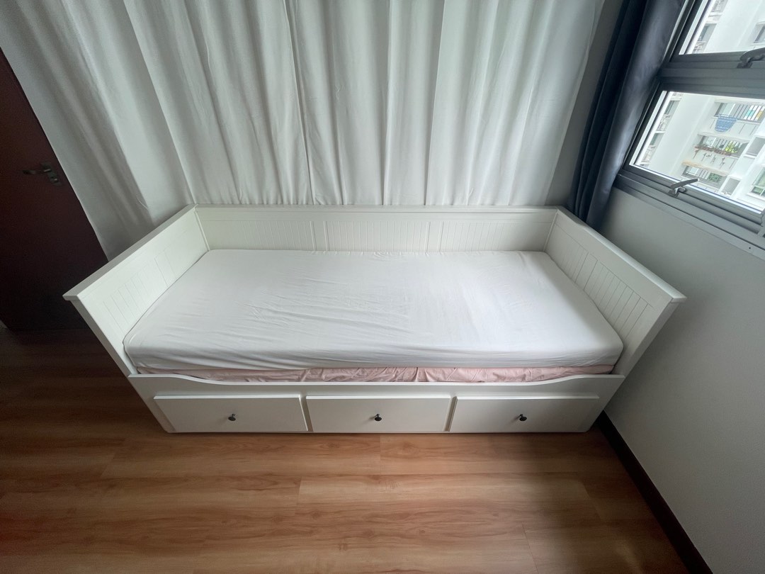 IKEA HEMNES Sofa Bed, Furniture & Home Living, Furniture, Bed Frames