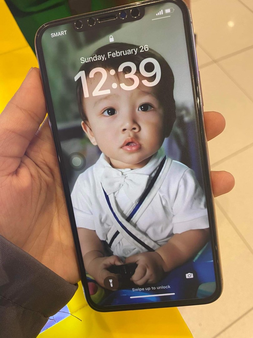 iphone-11-pro-max-256gb-on-carousell