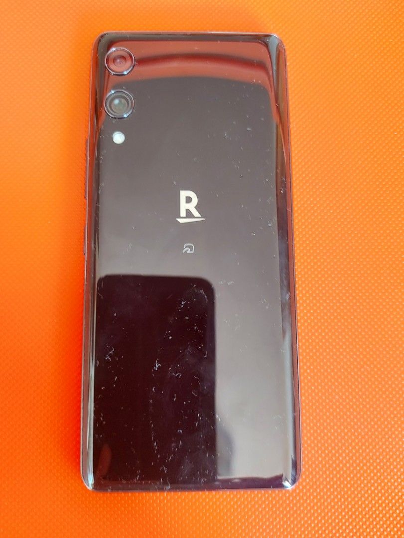 Japan Rakuten Hand P710 eSIM mobile 日本樂天P7I0手機, 手提電話