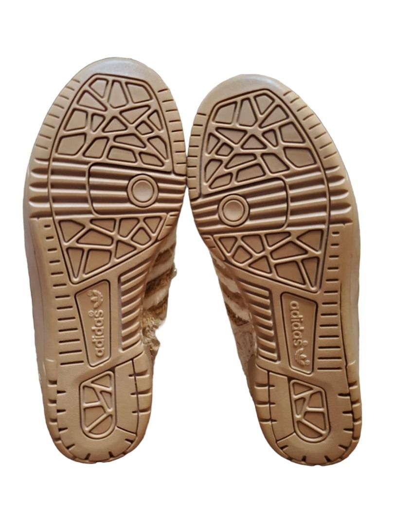 Adidas originals jeremy scott wings beige deals