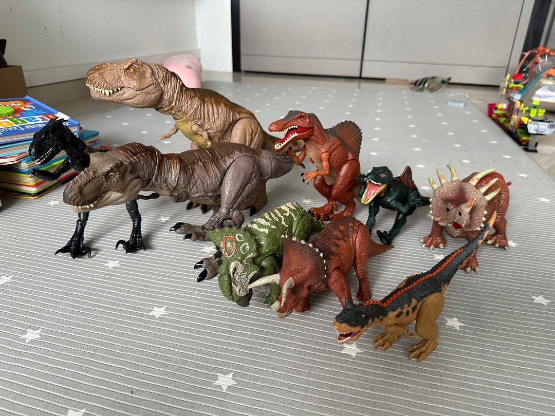 Jurassic World Dinosaurs (9 pc), Hobbies & Toys, Toys & Games on Carousell