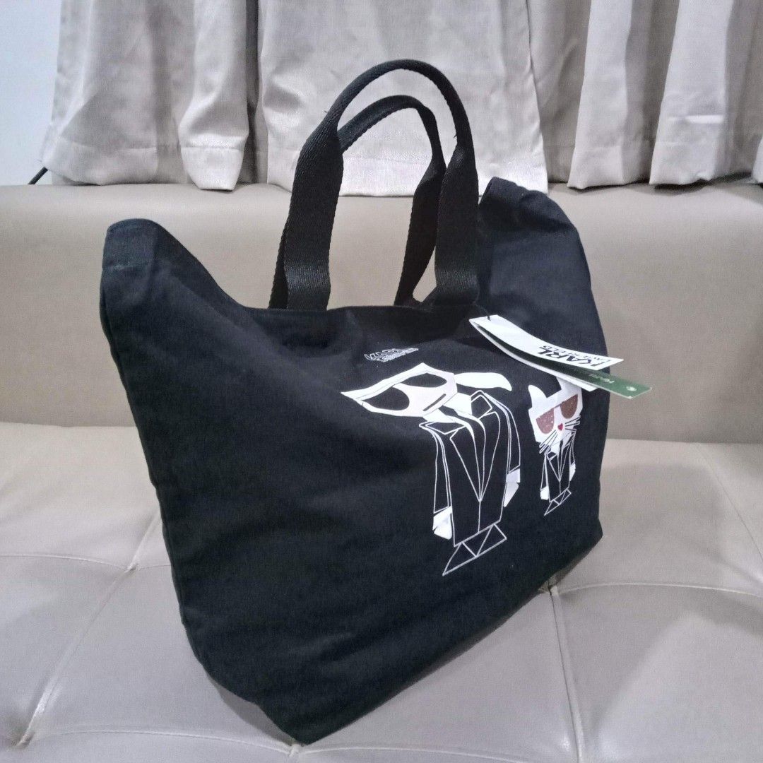 Karl Lagerfeld Large Canvas Tote (Category: Luxury Bags & Wallets) located in Taguig. Submitted by esa.agustin (Listing ID 1217452179, Image 2). Description: Original Karl Lagerfeld large black canvas tote bag. With tag..