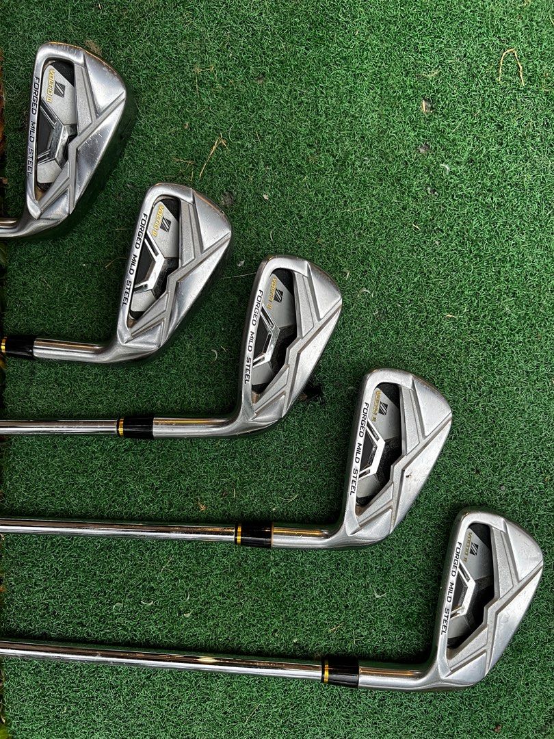 Katana Voltio II Golf Irons, Sports Equipment, Sports & Games, Golf on