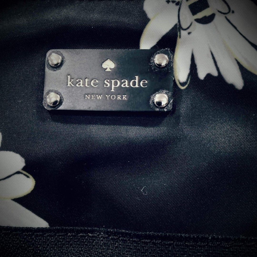 Kate Spade Nylon Tote (Category: Luxury Bags & Wallets) located in Taguig. Submitted by esa.agustin (Listing ID 1217451545, Image 3). Description: Original Kate Spade black nylon orinted large tote bag..