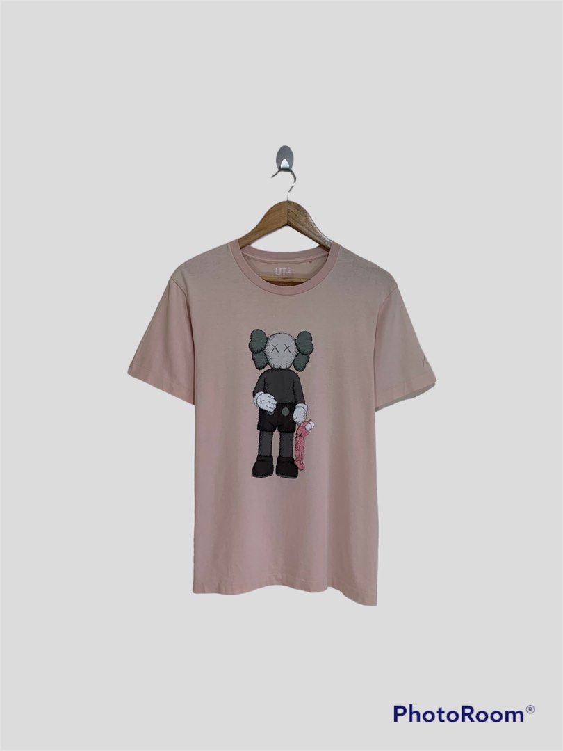 Kaws X Uniqlo Passing Through Tee BrownKaws X Uniqlo Passing Through Tee  Brown  OFour