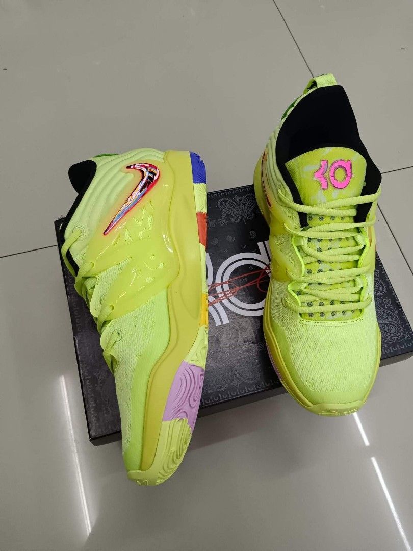 KD 15 basketball shoes on Carousell