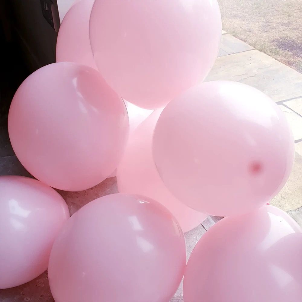 Big 22 Inch Hot Pink Balloons - Pack Of 12, Hot Pink Mylar Balloons, Hot  Pink Party Decorations, Metallic Pink Balloons