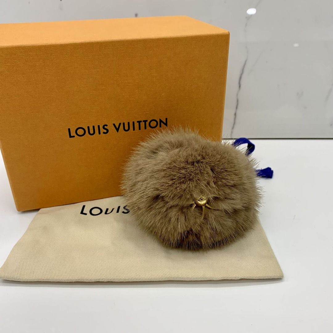 Louis Vuitton Lv Ghw Lovely Fur Key Chain M01018 Fur Brown Auction