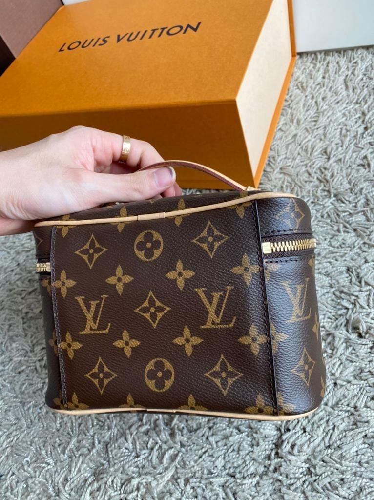 LV Nice Mini - With Removable Divider