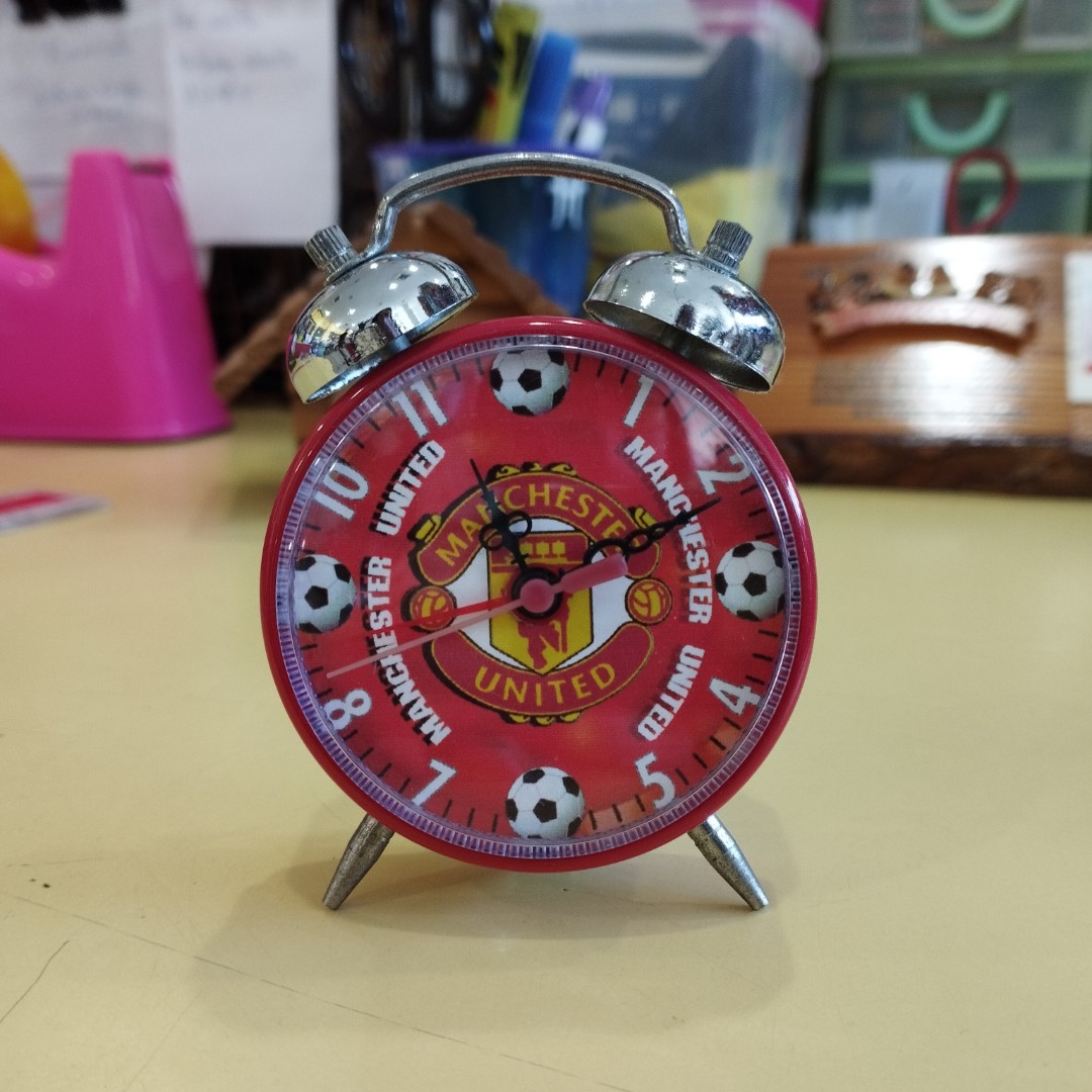 Manchester United Mini Alarm Clock, Hobbies & Toys, Collectibles