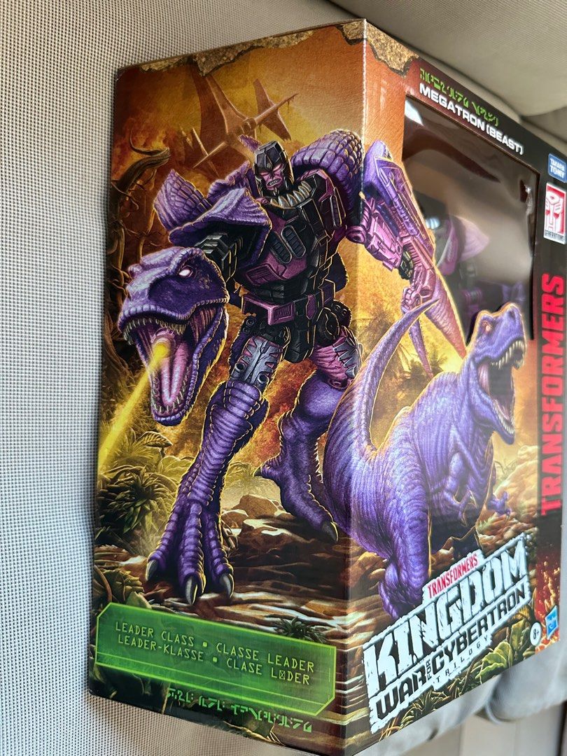Megatron Transformers Kingdom War for Cybertron Trilogy, Hobbies