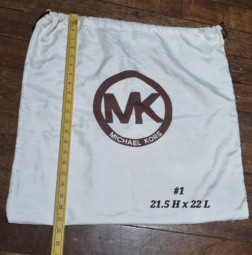 Michael kors dust bag, Women's Fashion, Bags & Wallets, Tote Bags on  Carousell