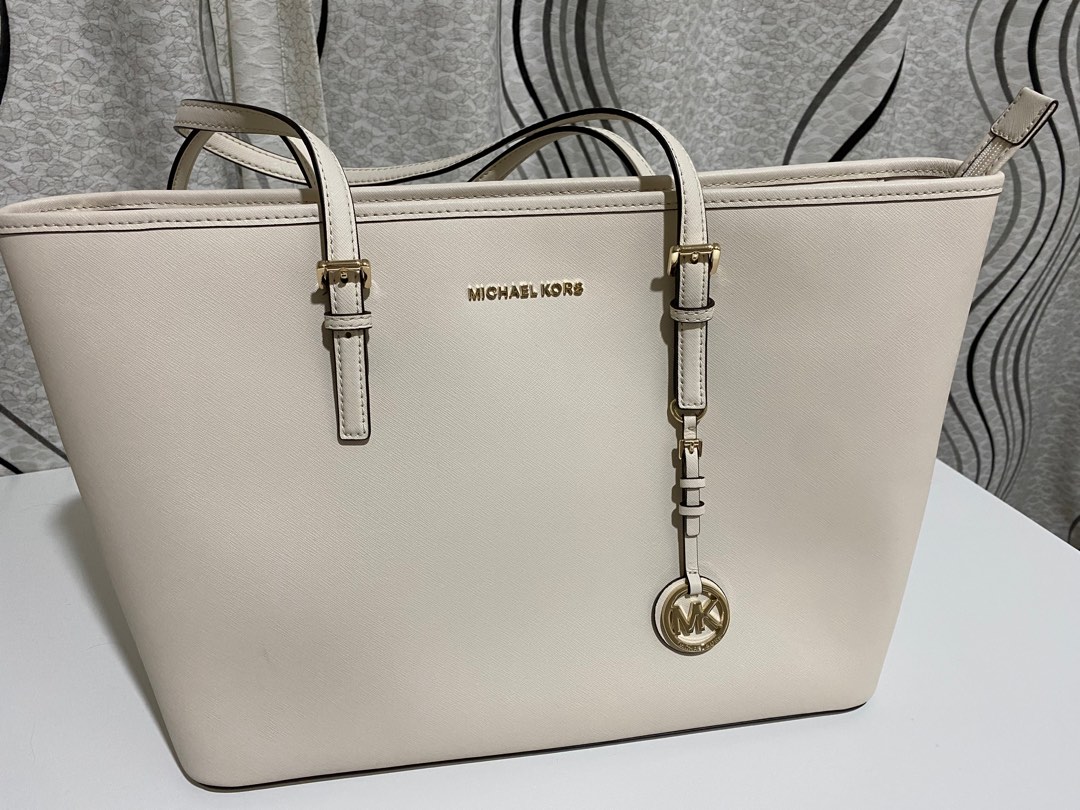 Michael kors jet deals set travel multifunction tote