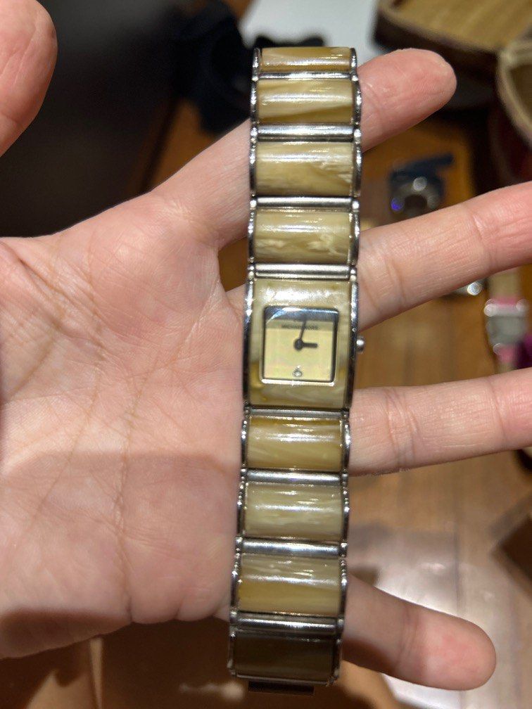 Michael kors sales horn watch