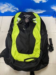 Mountain wolf aero lite 42L backpack