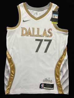 City Mavs Doncic Authentic Jersey, 男裝, 運動服裝- Carousell