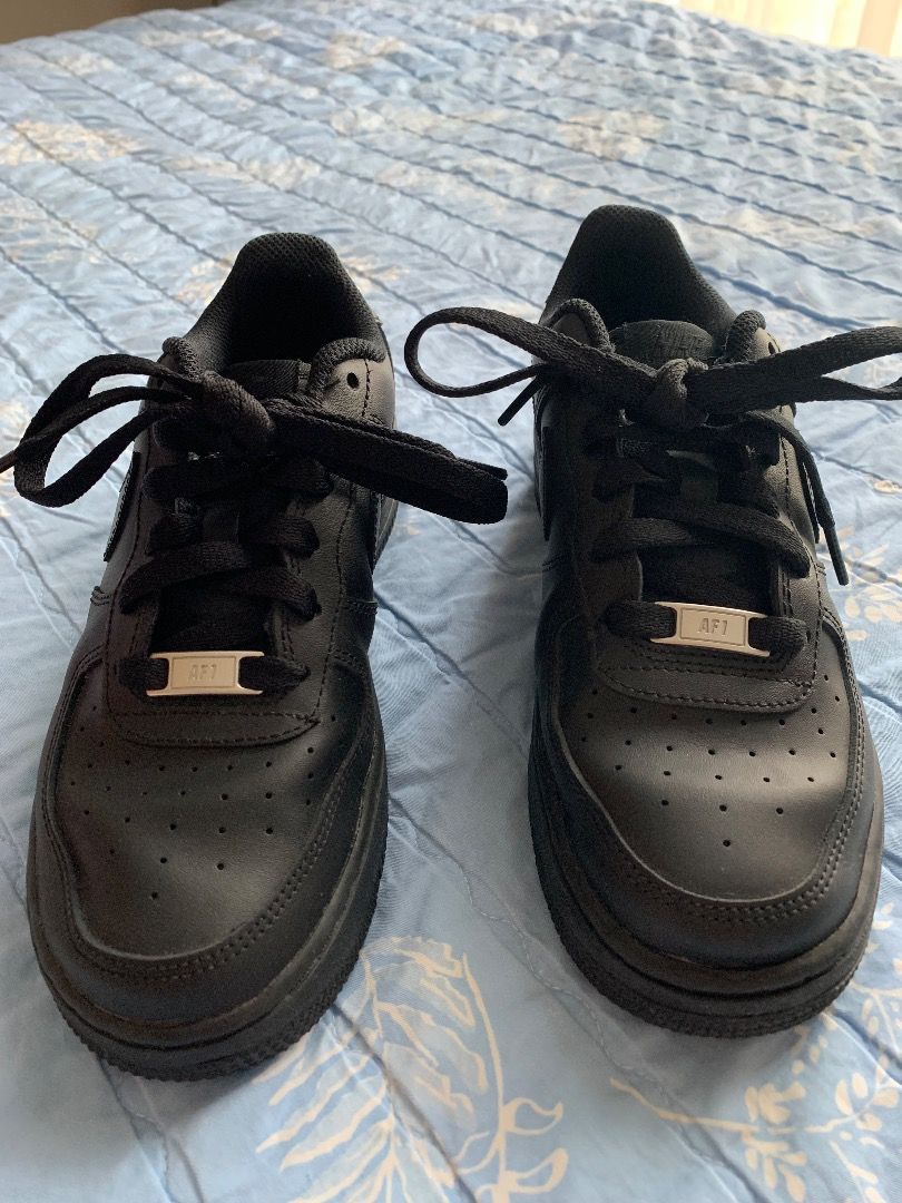 Nike af1 deals triple black