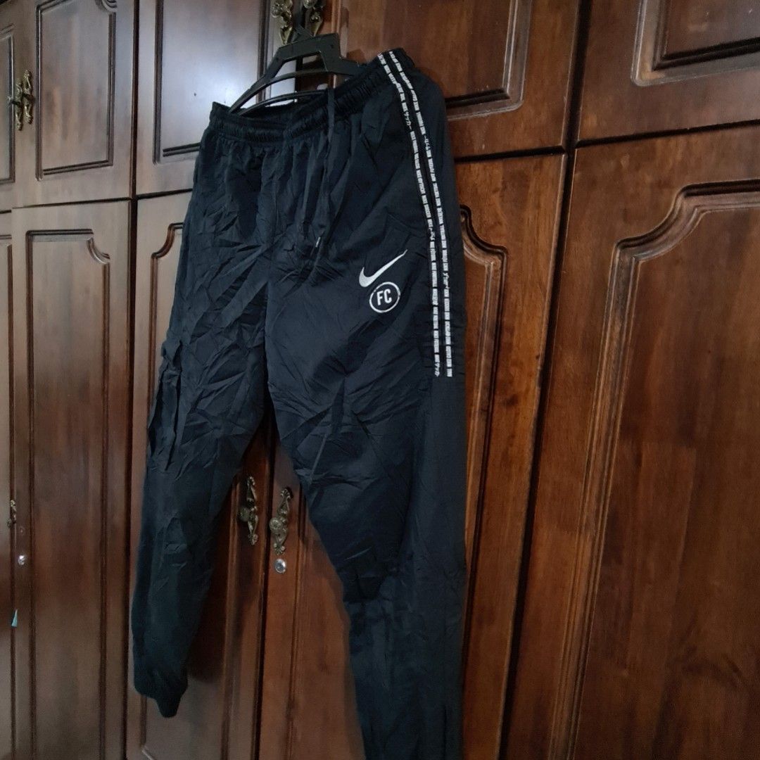 Nike fc tracksuit Men s Fashion Bottoms Joggers on Carousell