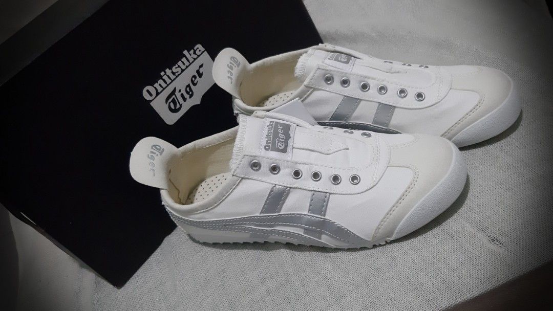 ONITSUKA TIGER MEXICO 66