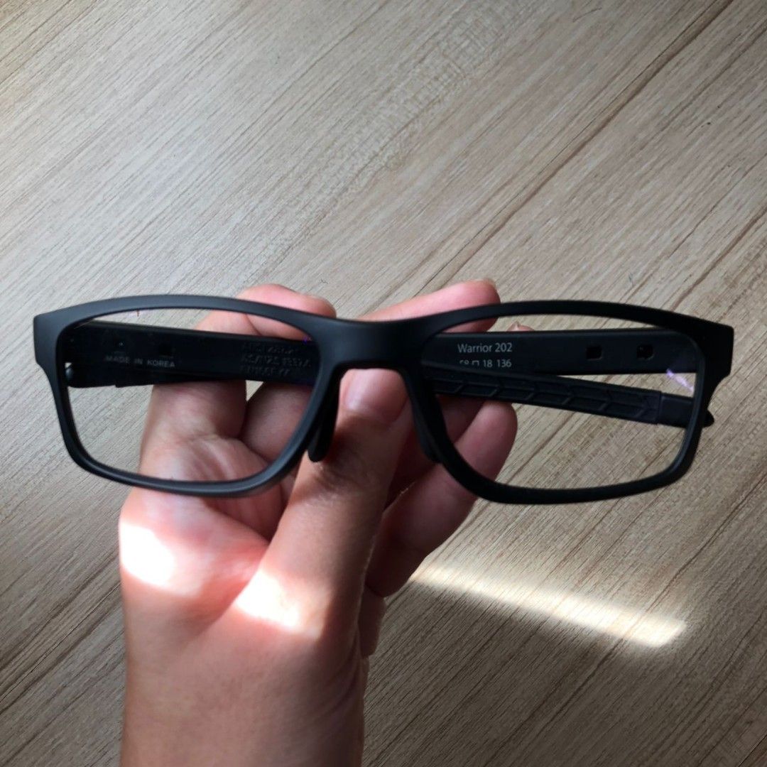 OZS Safety Glasses with Essilor Transition Lens, Men's Fashion, Watches