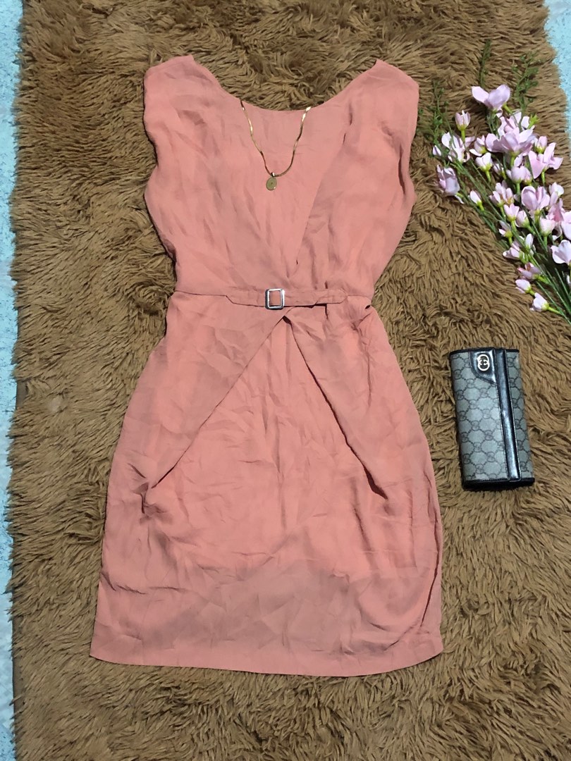 PEACHY SILK DRESS WITH string belt, Women's Fashion, Dresses & Sets