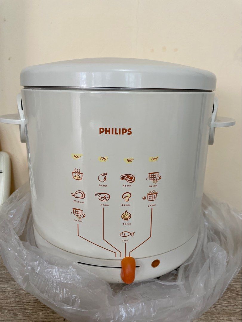 Philips deep fryer, TV & Home Appliances, Kitchen Appliances, Fryers on