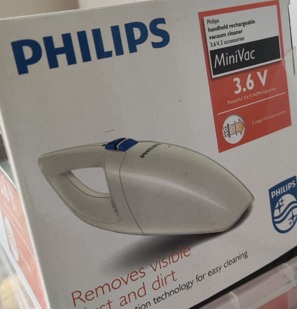 Philips MiniVac 3.6V 飛利浦手提吸塵機, 家庭電器, 吸塵機 ＆ 家居清潔電器 Carousell