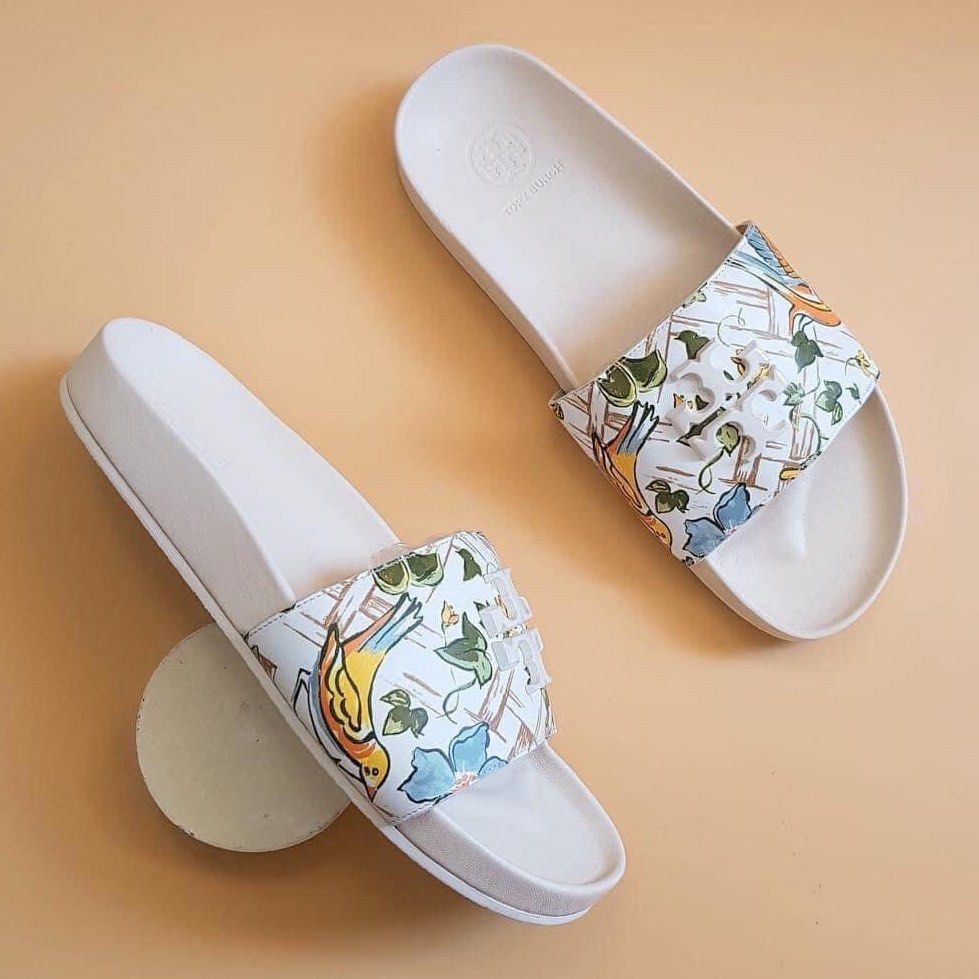 PRE-ORDER‼️ Tory Burch Slides size 7 (NO BOX), Women's Fashion, Footwear,  Sandals on Carousell