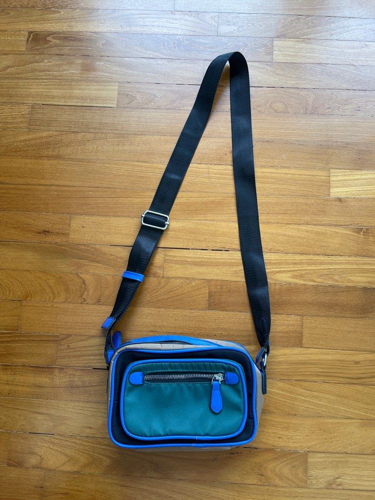 Quirky sling bags online