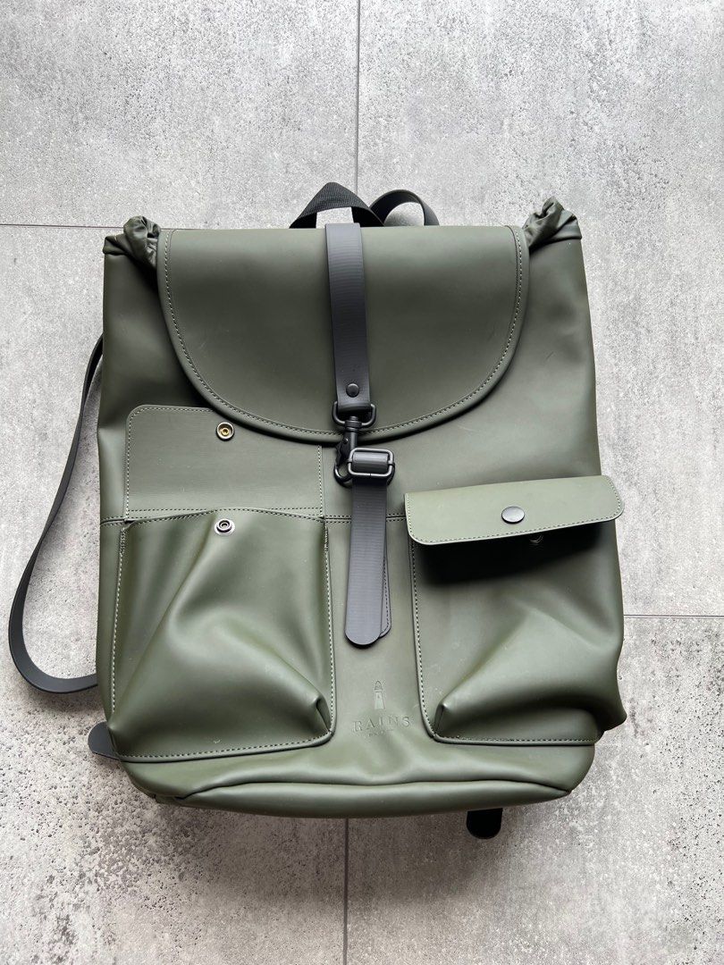 Rains camp top backpack review