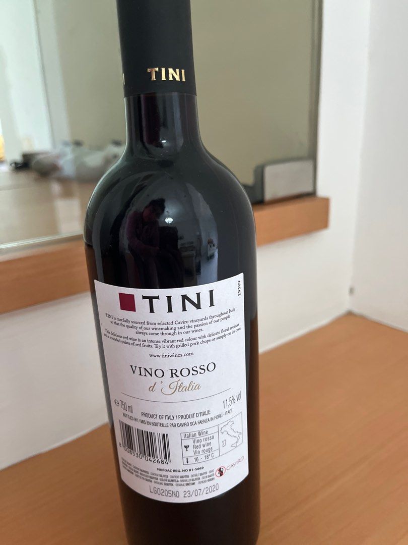 Red Wine (Italian), Food & Drinks, Alcoholic Beverages on ...