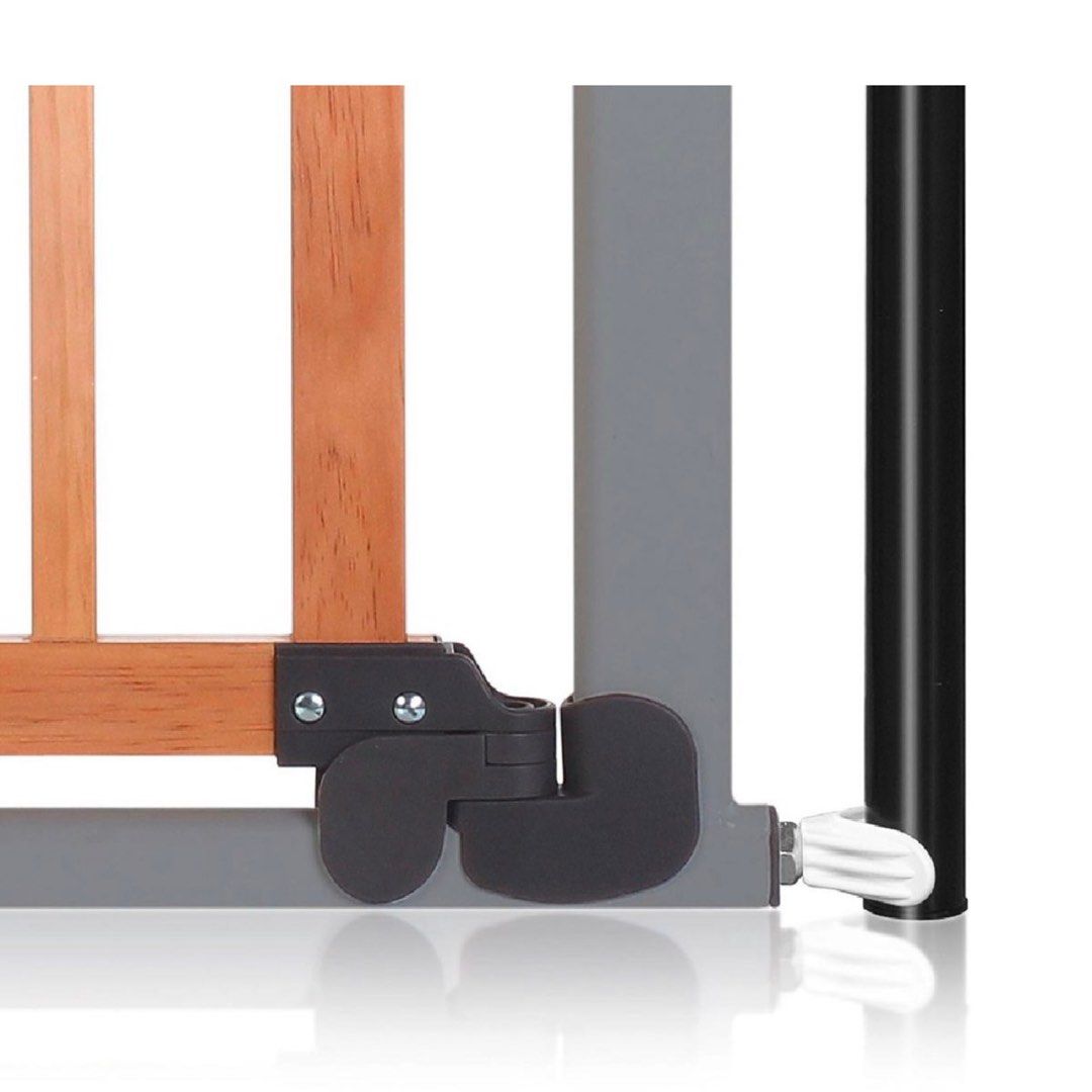 Reer YSpindles for baby gate, Babies & Kids, Baby Nursery & Kids