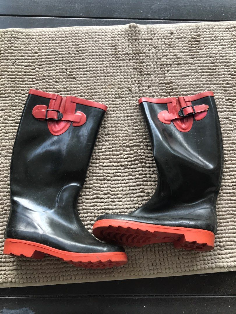 riding rain boots