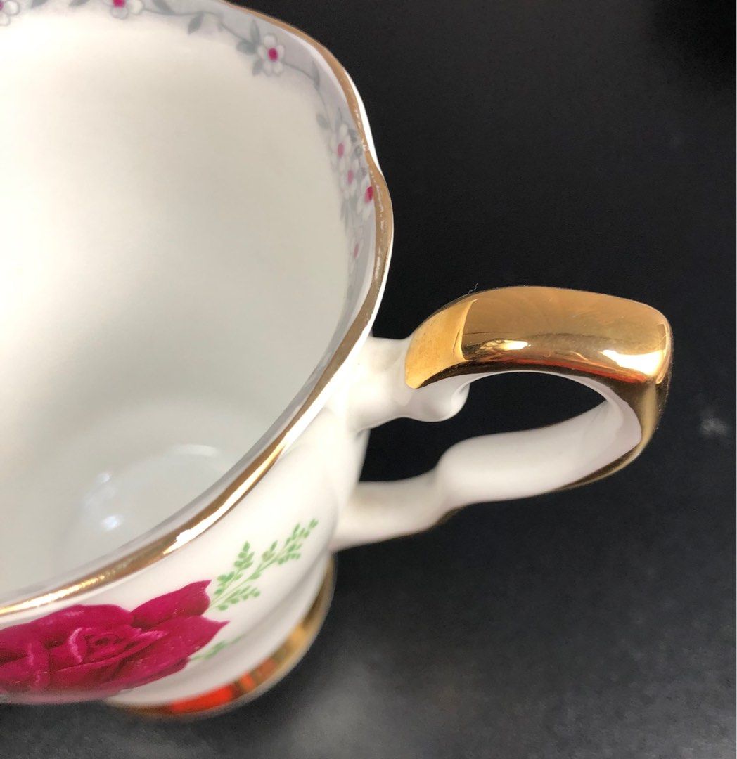 Royal Stafford Roses to Remember sugar bowl and creamer jug