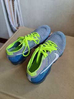 Running Shoes