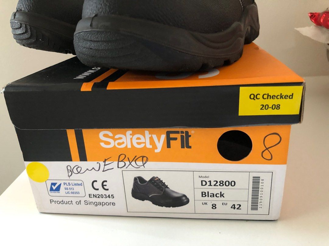 safety boots cost