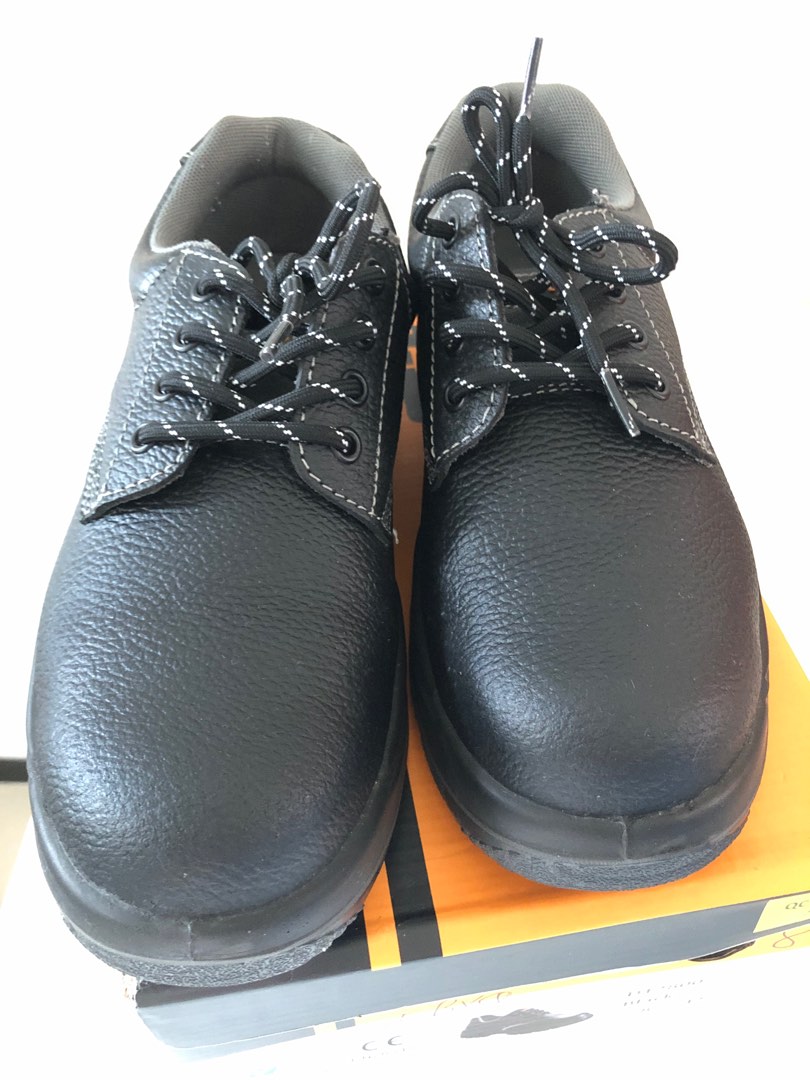 Safety Boots, Men's Fashion, Footwear, Boots on Carousell