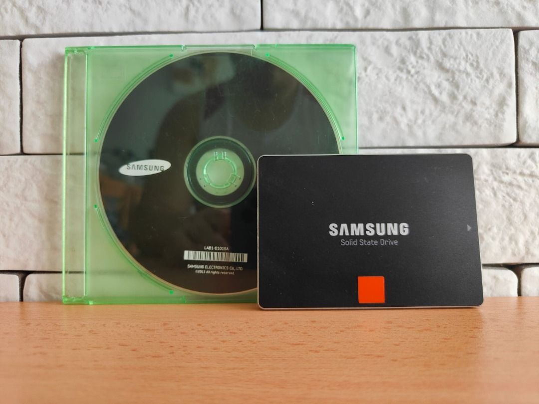 Samsung 850 Evo 256GB SATA III SSD, Computers & Tech, Parts ...