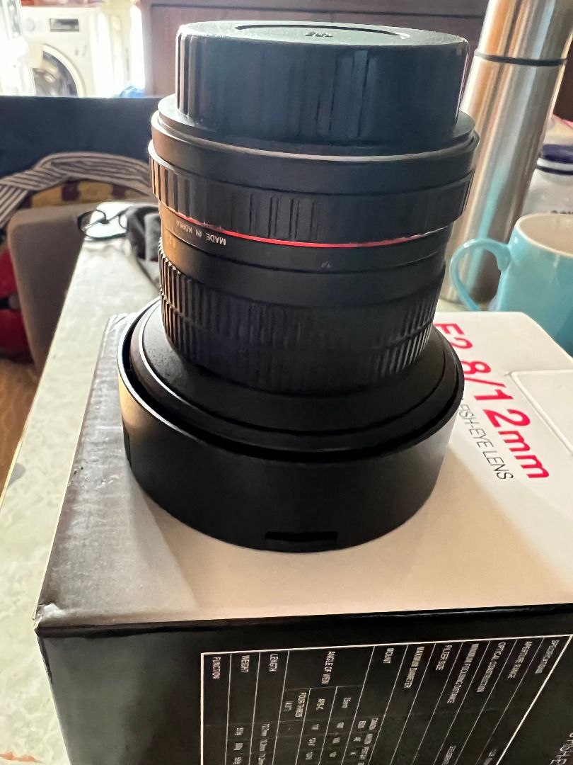 Samyang 12mm F2.8 Fisheye 魚眼EF鏡, 攝影器材, 鏡頭及裝備- Carousell