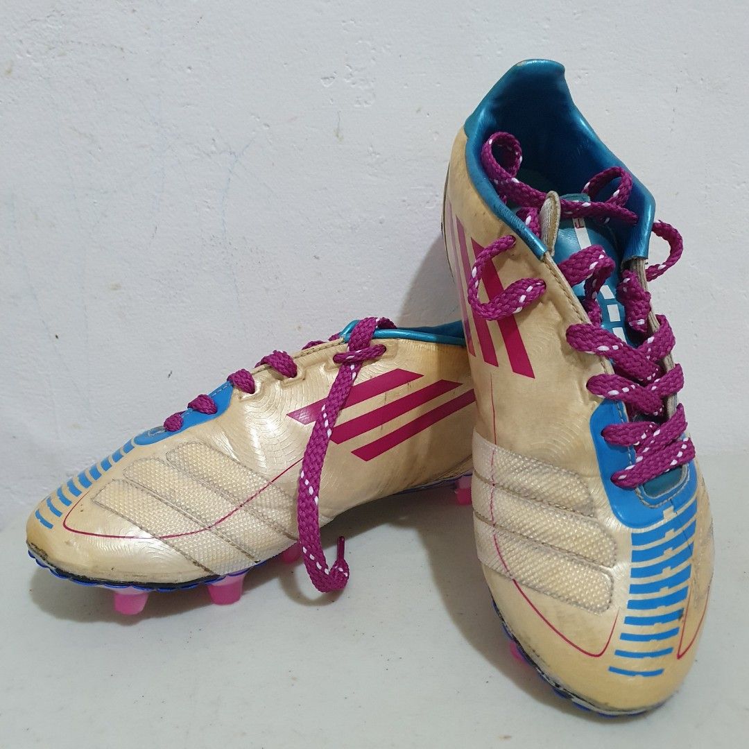 Deker sales adidas f50