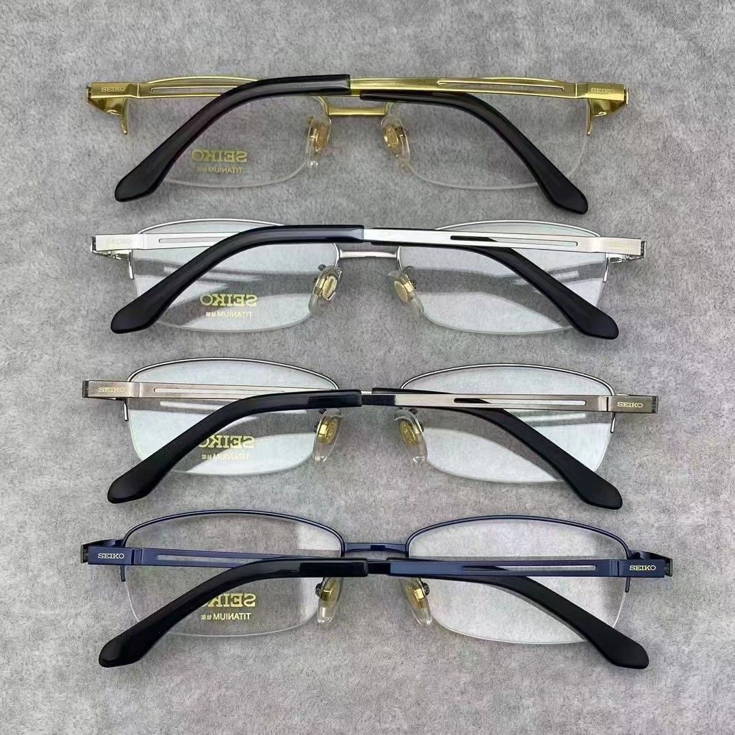 Spectacles seiko titanium frame