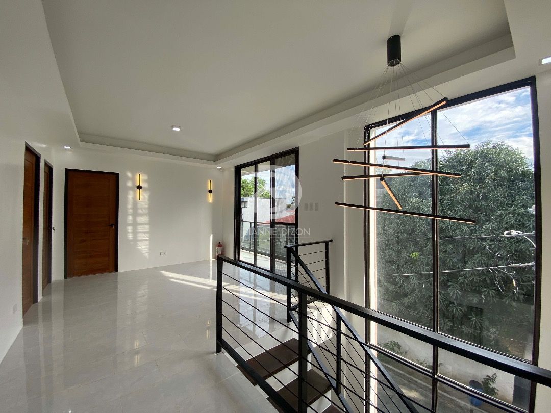 Stunning Brand New 3 storey with Roofdeck House for Sale in Vermont Park Marcos Highway Antipolo